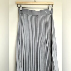 Land's End Chase Bank Grey Pleated Midi Skirt